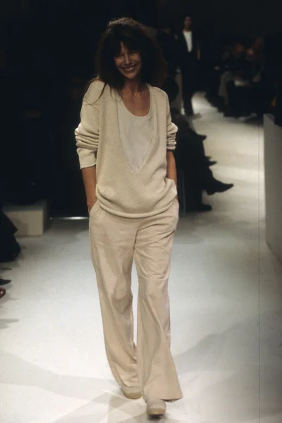 Look 17